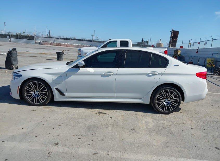 BMW 530E
