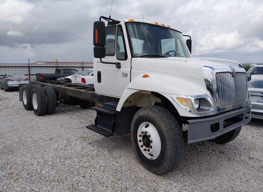 International 7000