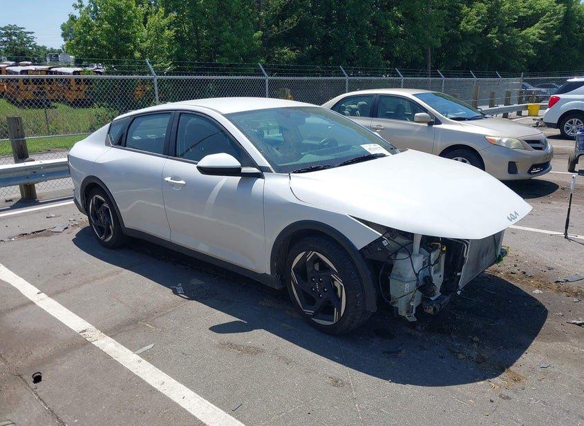 Kia K4