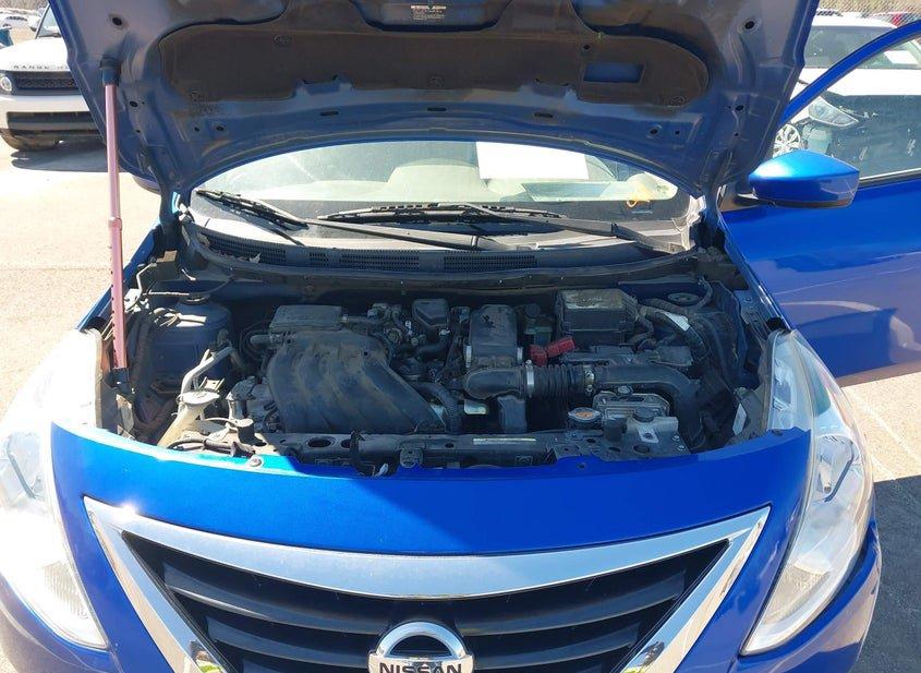 Nissan Versa