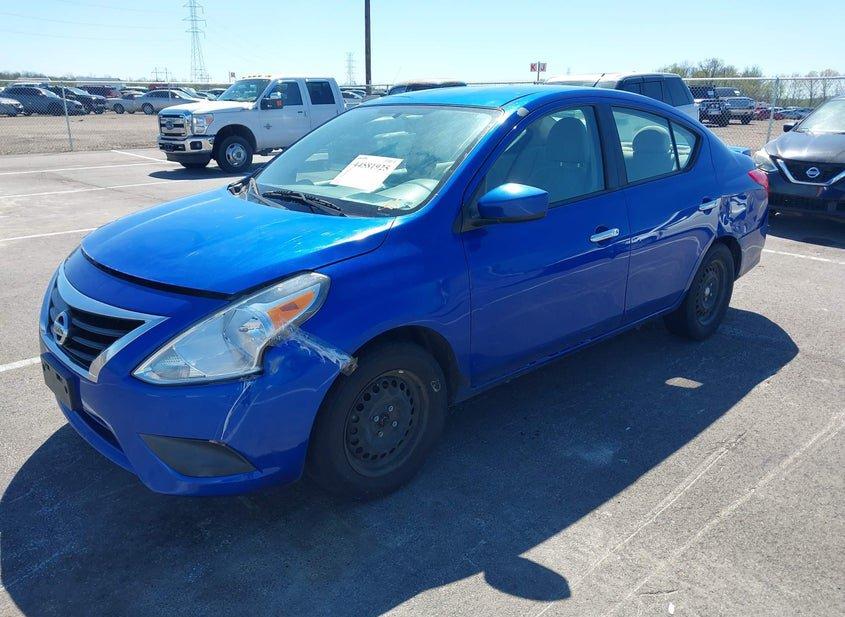 Nissan Versa