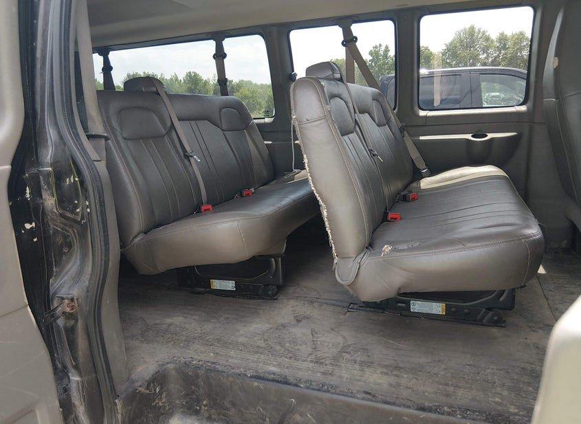 Chevrolet Express 3500