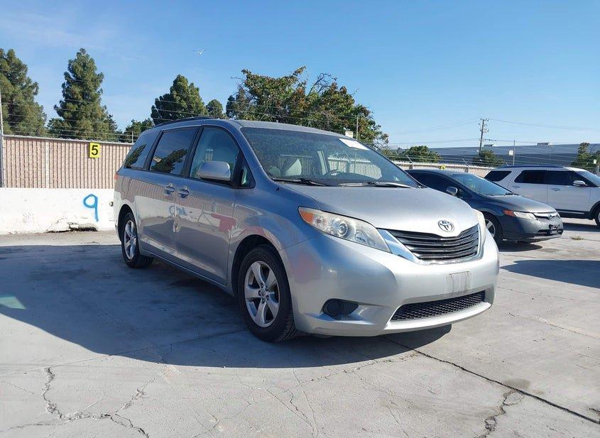 Toyota Sienna