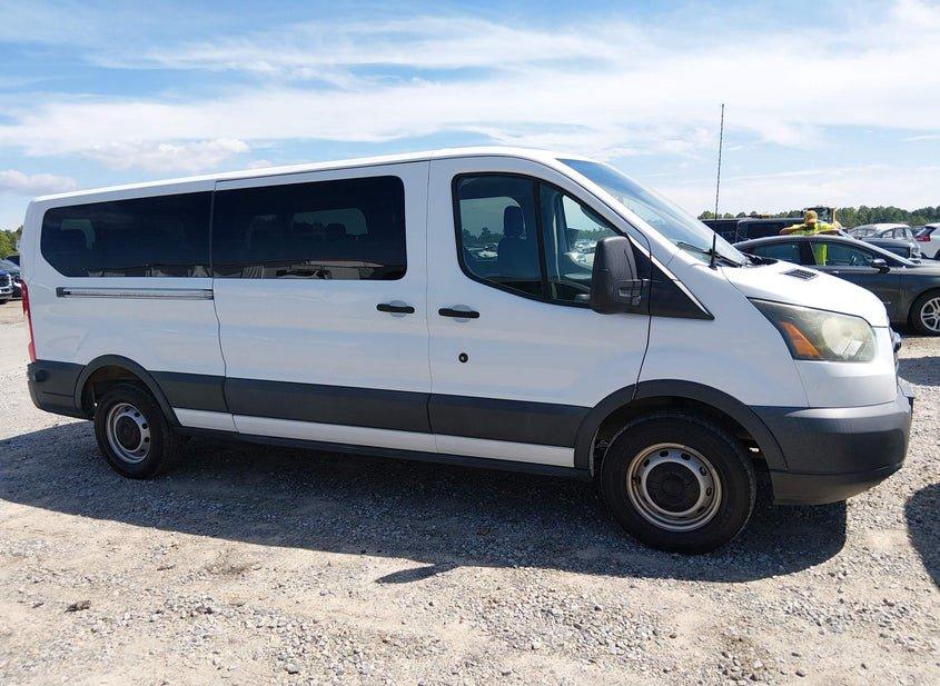 Ford Transit-350