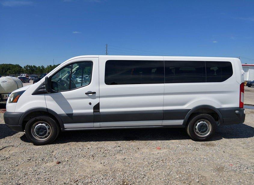 Ford Transit-350