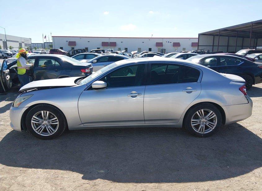 Infiniti G37