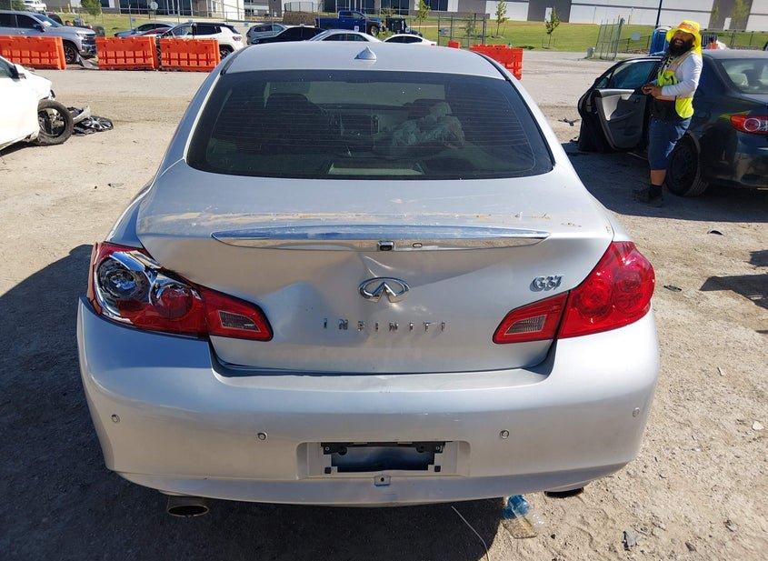 Infiniti G37