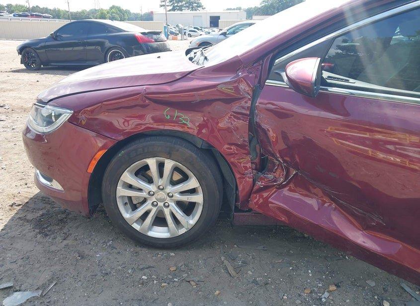 Chrysler 200