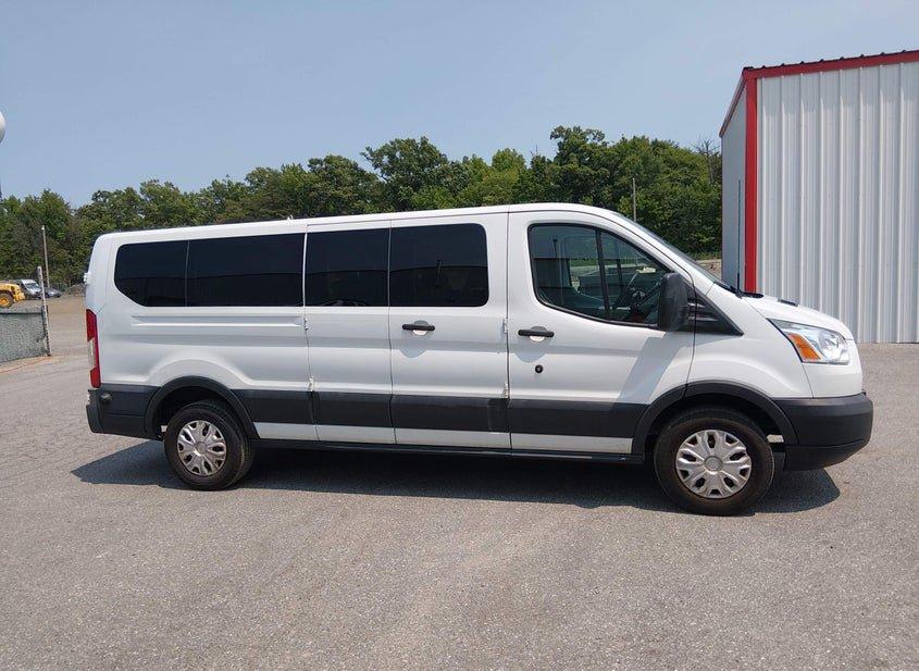Ford Transit-350