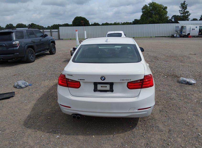 BMW 328I