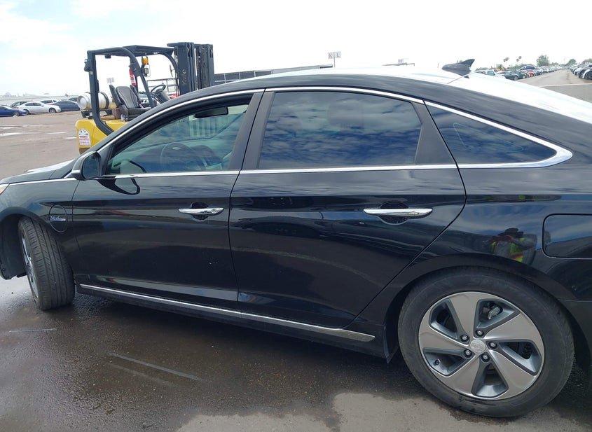 Hyundai Sonata Plug-In Hybrid