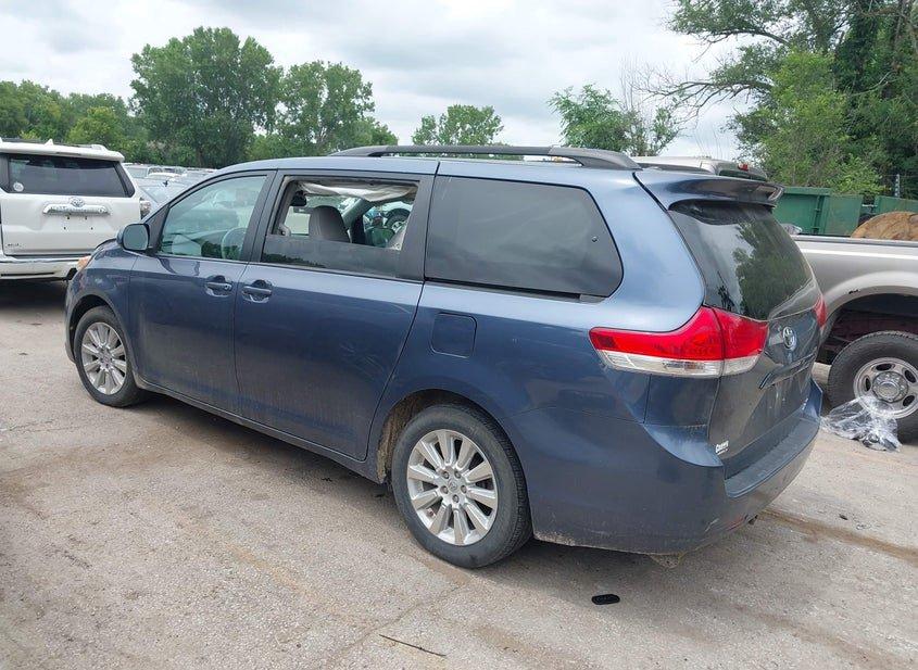Toyota Sienna