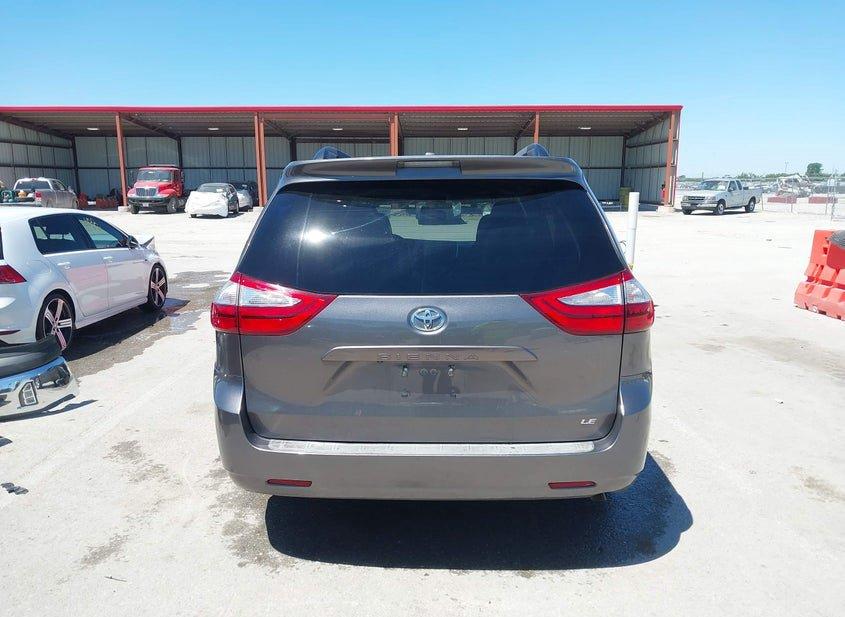 Toyota Sienna