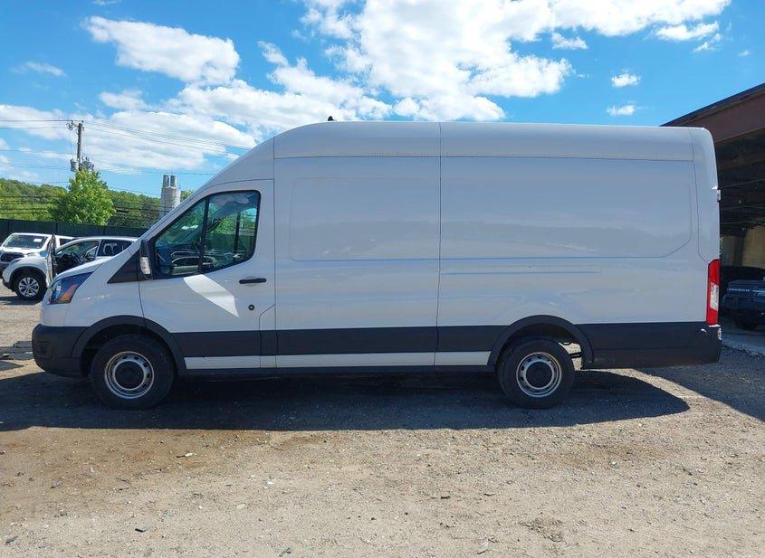 Ford Transit-250 Cargo Van