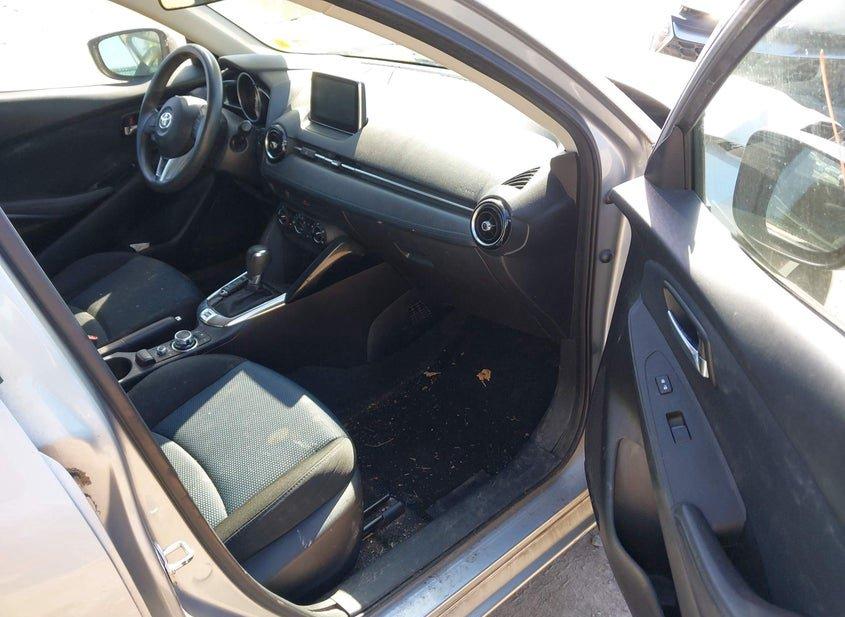 Toyota Yaris Ia