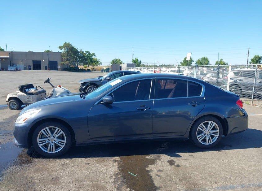 Infiniti G37