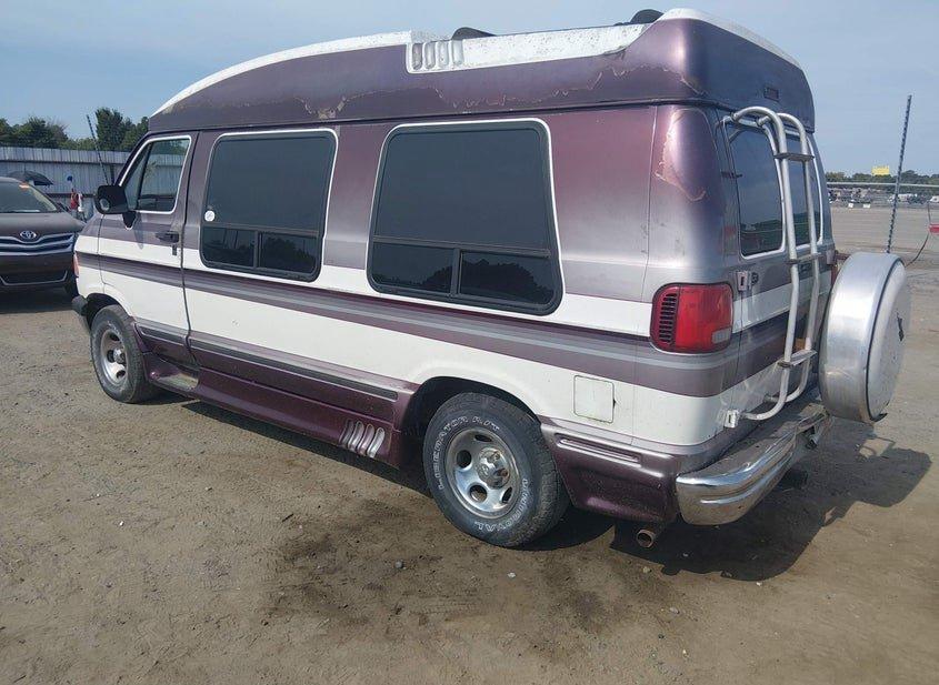Dodge Ram Van 2500