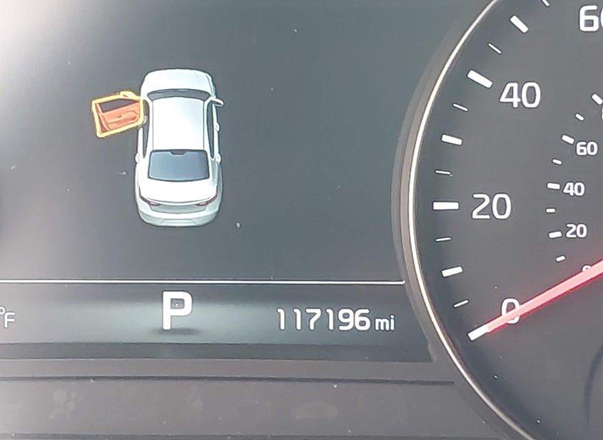 Kia Cadenza