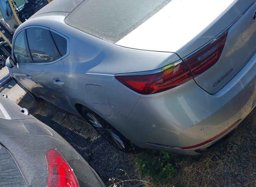 Kia Cadenza