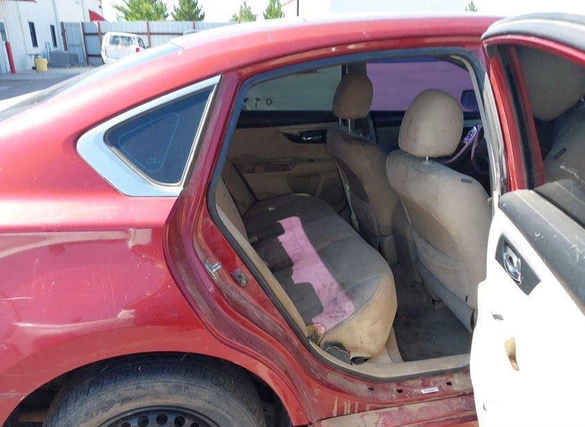 Nissan Altima