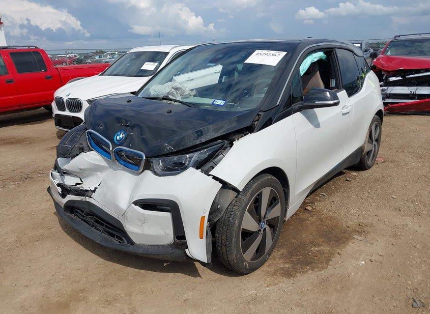 BMW I3