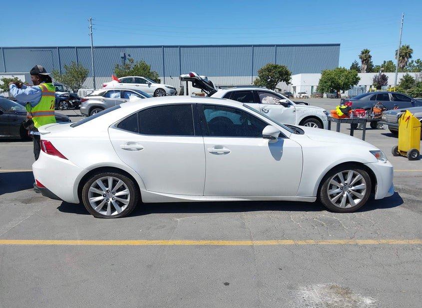 Lexus Is 200T
