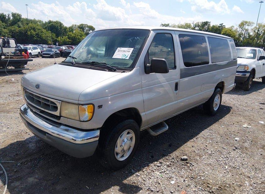 Ford E-350 Super Duty
