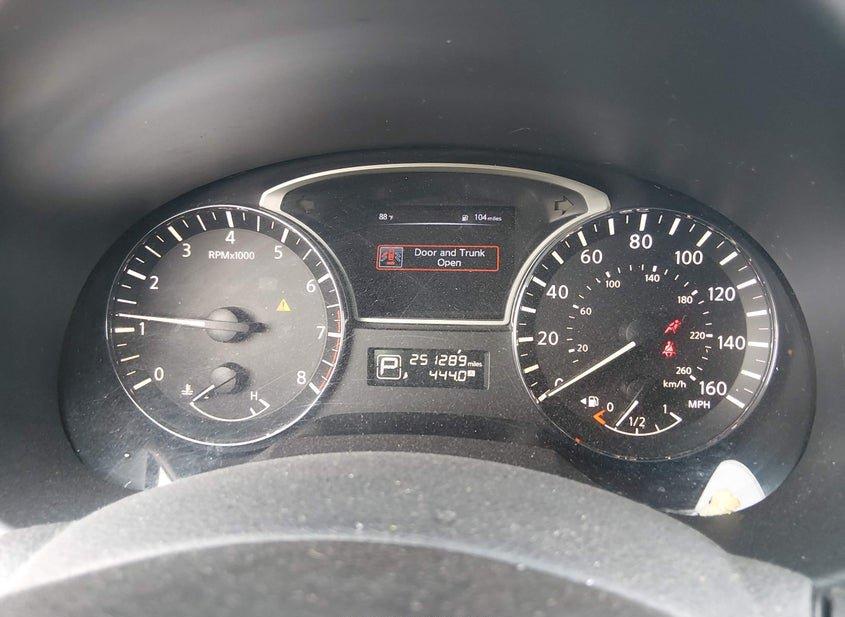 Nissan Altima