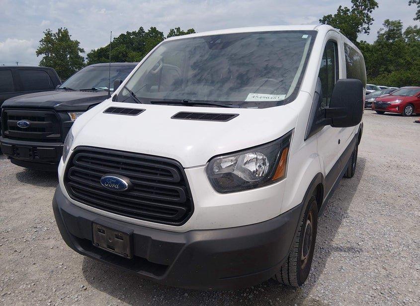 Ford Transit-150
