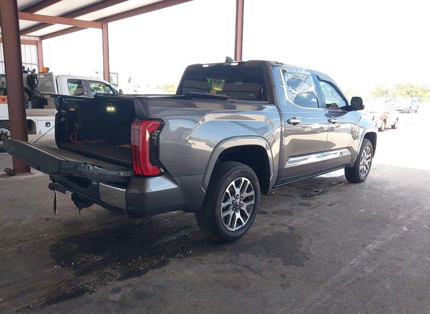 Toyota Tundra