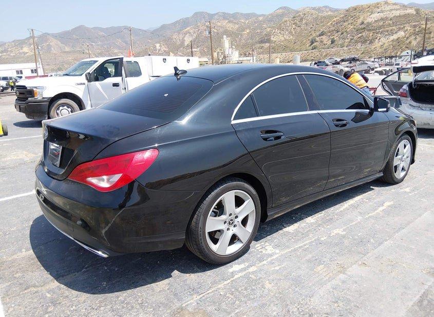 Mercedes-Benz Cla 250