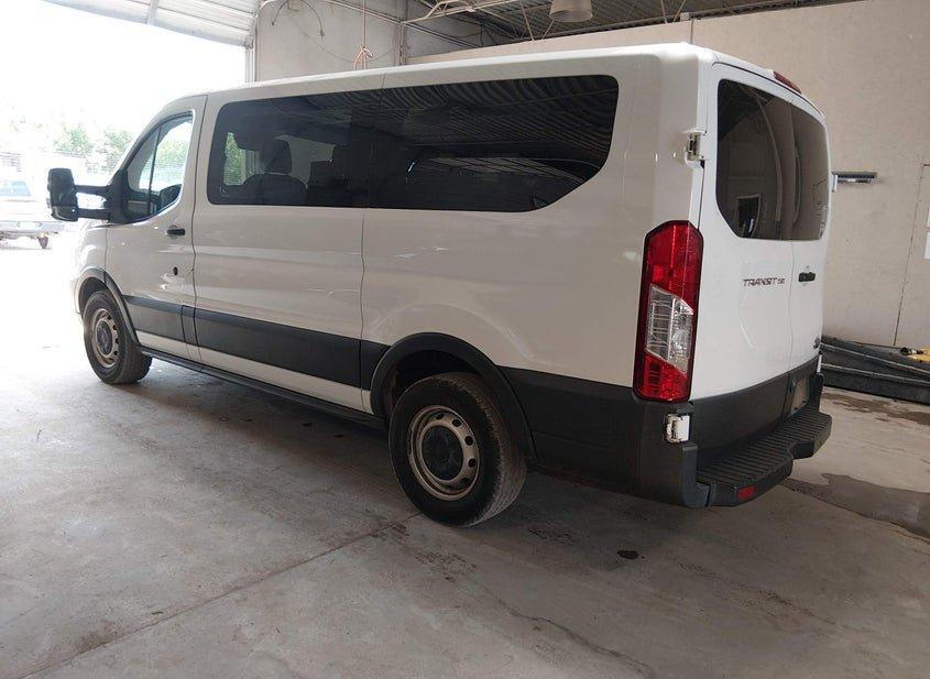 Ford Transit-150