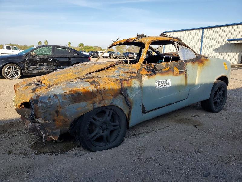 Volkswagen Karmann Ghia