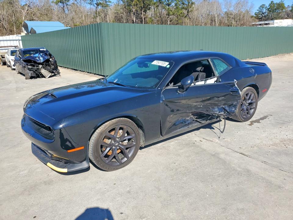 2023 Dodge Challenger — фото 1