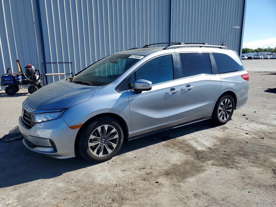 2024 Honda Odyssey — фото 1