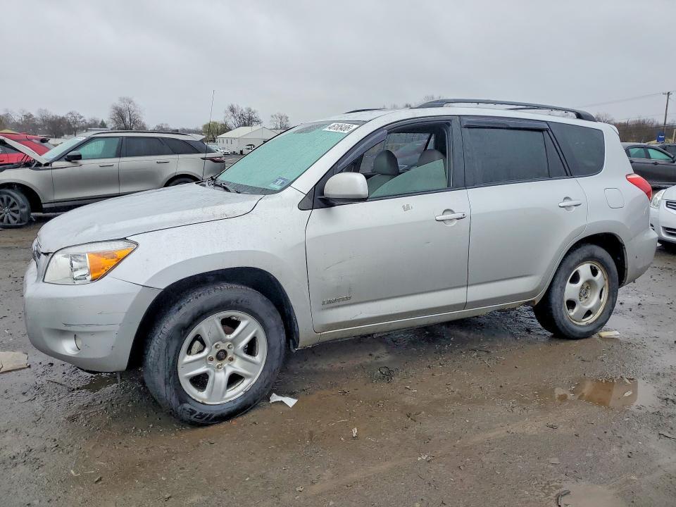 2008 Toyota Rav4 — фото 1
