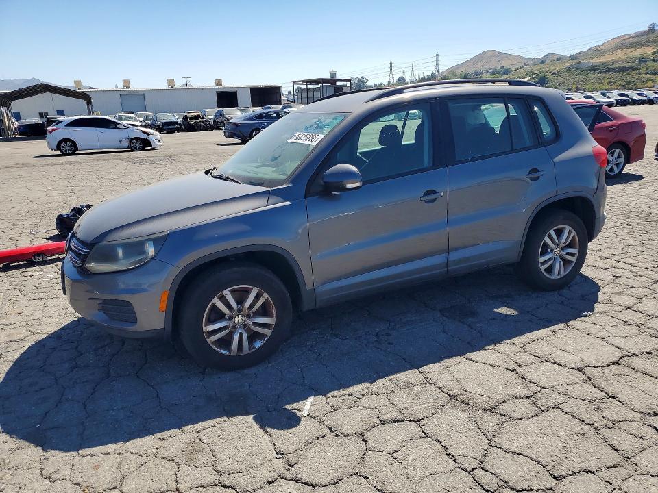 2015 Volkswagen Tiguan — фото 1