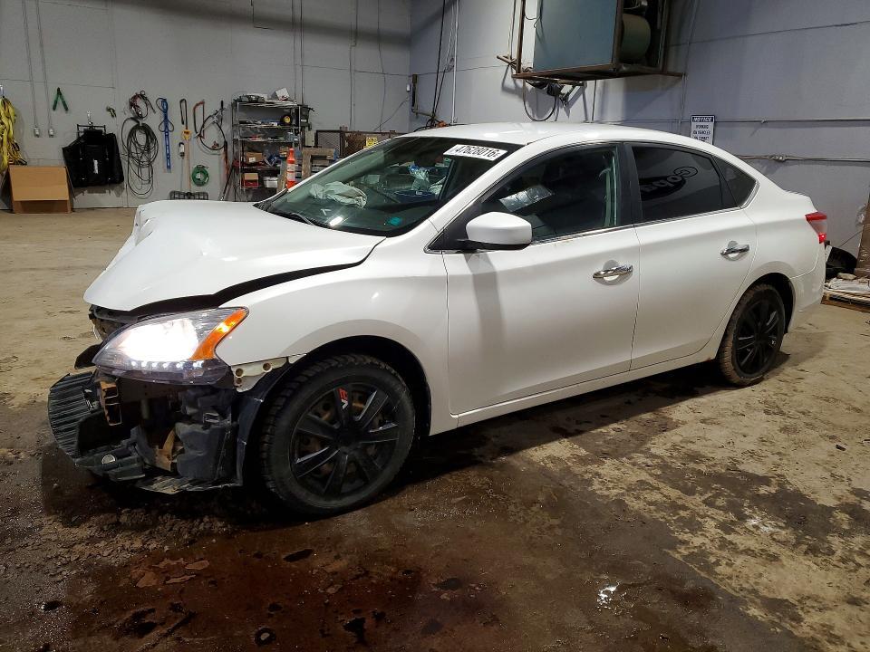 2015 Nissan Sentra — фото 1