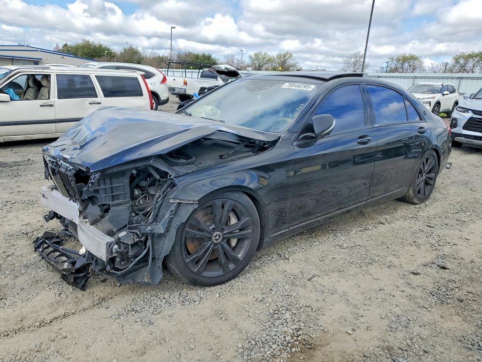 Mercedes-Benz S