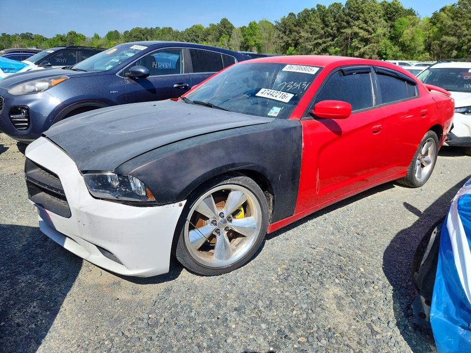 2013 Dodge Charger — фото 1
