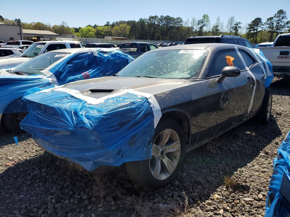 2021 Dodge Challenger — фото 1