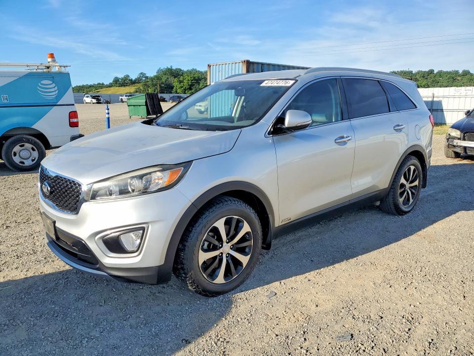 2016 Kia Sorento — фото 1