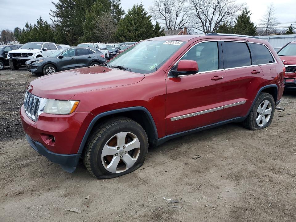 2013 Jeep Grand Cherokee — фото 1