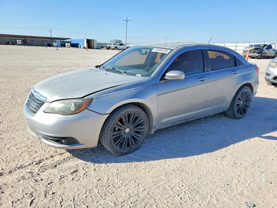 Chrysler 200