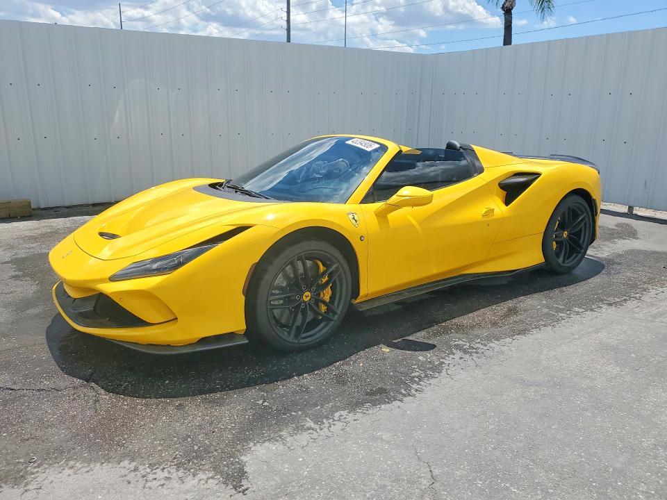 2021 Ferrari F8 Spider — фото 1