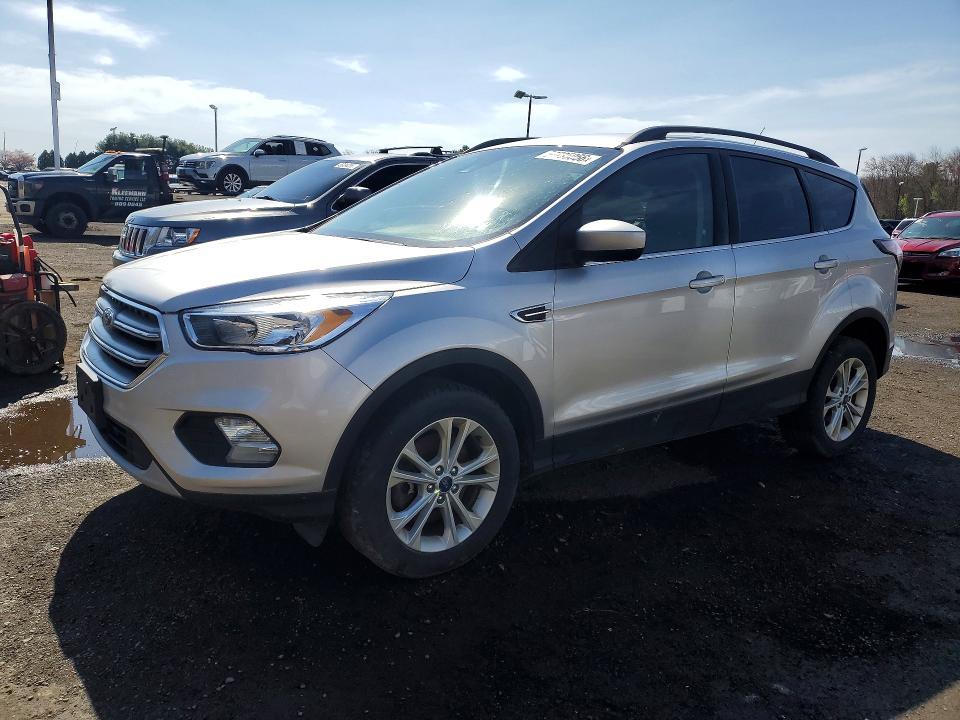 2018 Ford Escape — фото 1