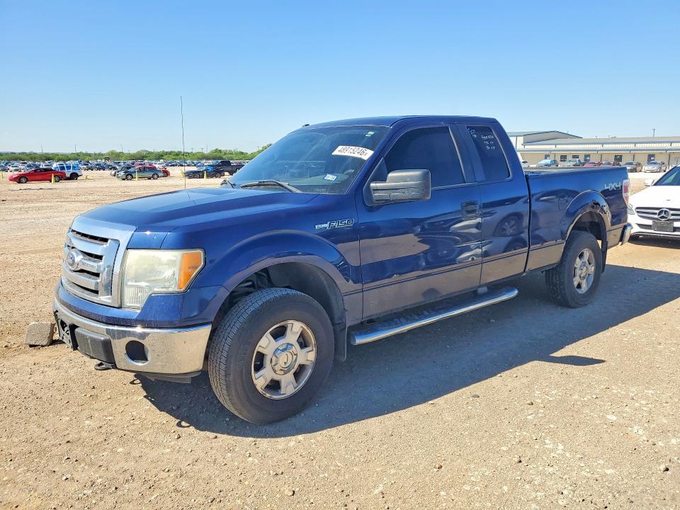 2010 Ford F150 — фото 1