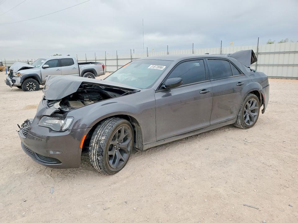Chrysler 300