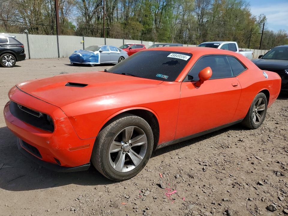 2017 Dodge Challenger — фото 1