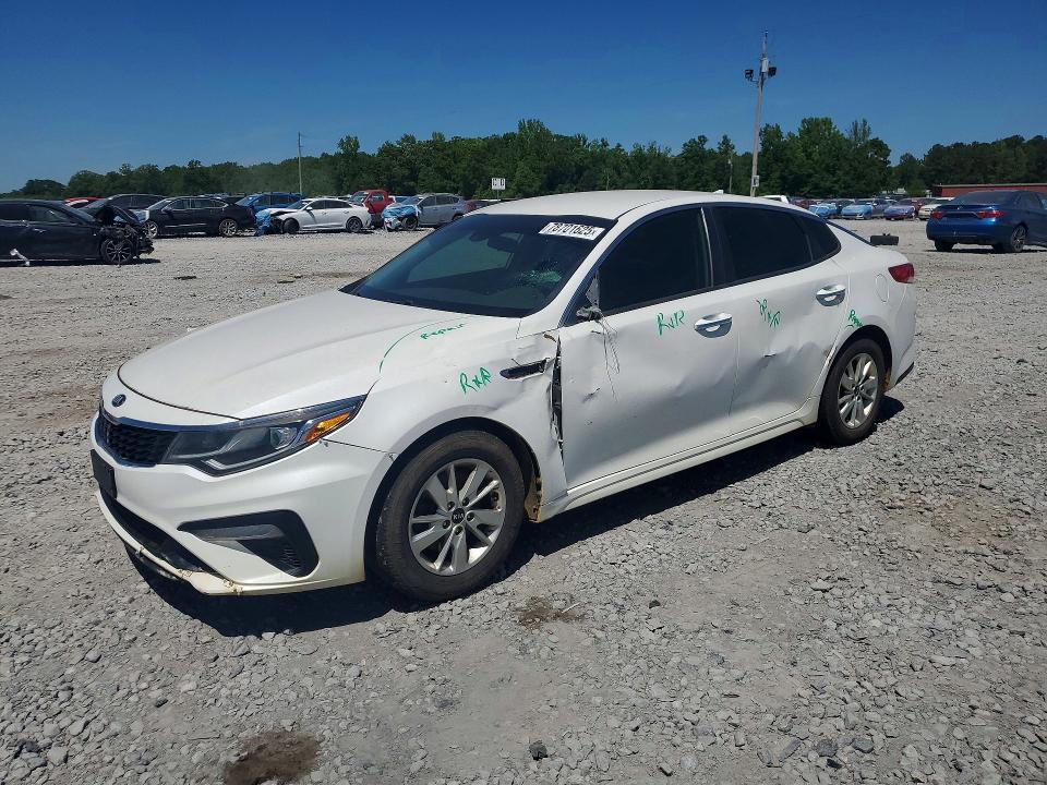 2019 Kia Optima — фото 1